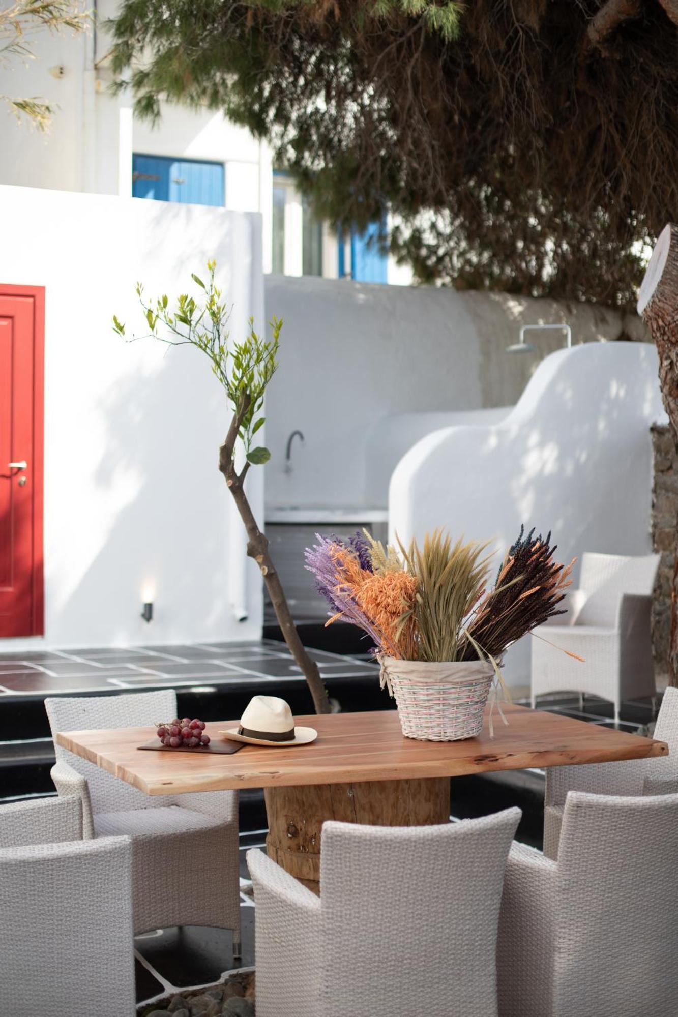 Spitarona Town House - Largest In The Center Villa *